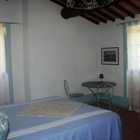 Borghetto Sleeps 12 Pool Air Con Wifi *