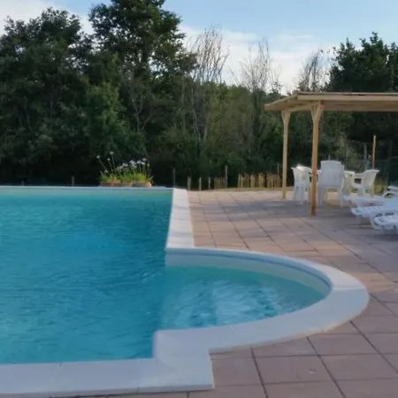 Borghetto Sleeps 12 Pool Air Con Wifi Borghetto (Umbria)